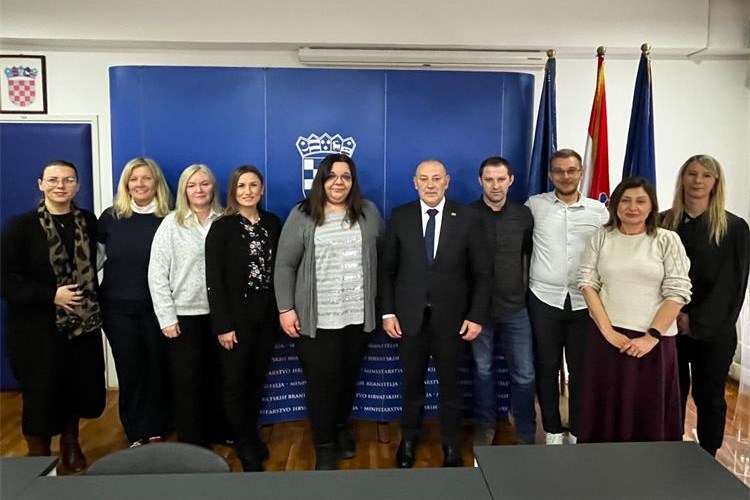 Slika /Foto 2025-8/MHB 26.11.2025.-7.JPG